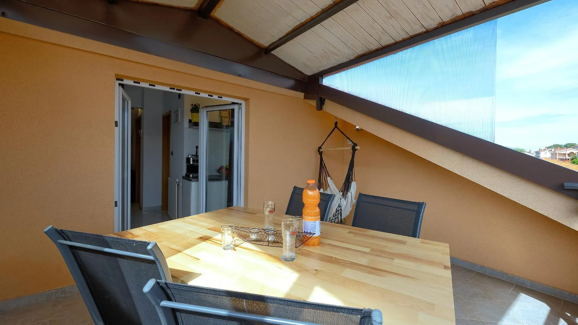 Apartments Ari And Bonnie - Cozy With Roof Terrace Pula Croatia